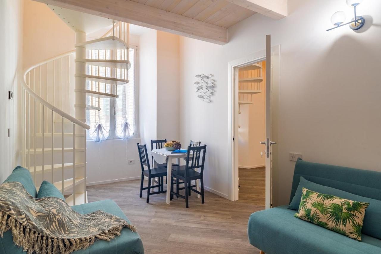 Appartement Rivierarent Mare House à Finale Ligure Extérieur photo